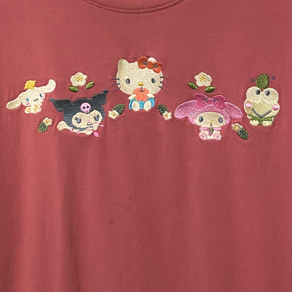 Sanrio Hello Kitty and Friends Embroidered Womens T-Shirt M Pink Kawaii Chibi